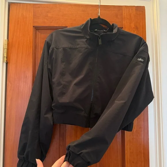 ALO Yoga Clubhouse Women's Jacket - Picture 3 of 4